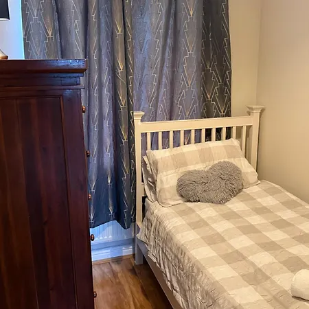 Дом отдыха Cobh Holiday Home Ков