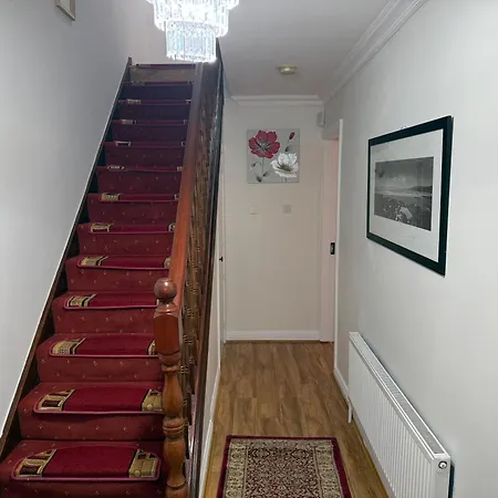 Cobh Holiday Home Дом отдыха Ков