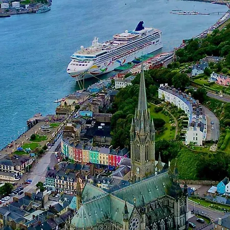 Cobh Holiday Home
