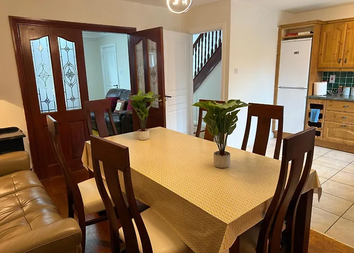Cobh Holiday Home *